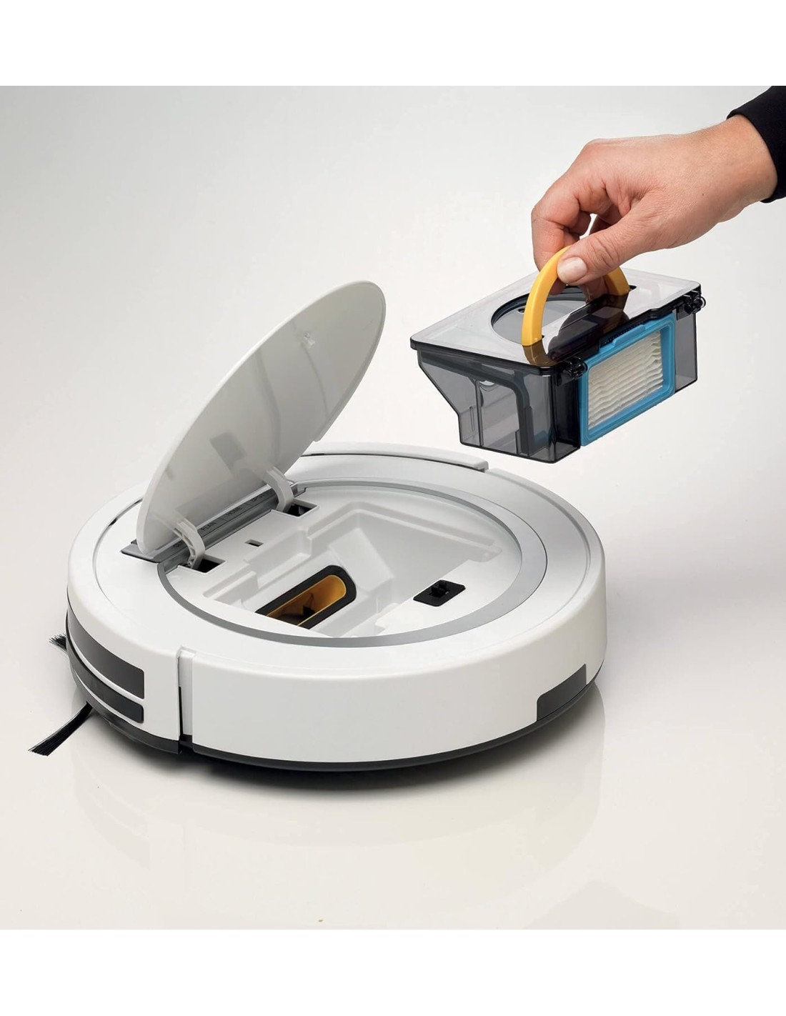 ASPIRAPOLVERE E SCOPE: vendita online ROBOT ASPIRAPOLVERE ARIETE XCLEAN BIANCO 2718/1 in offerta