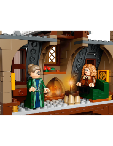 GIOCATTOLO PUBBLICIZZATO: vendita online LEGO 76388 Harry Potter Visita al Villaggio Di Hogsmeade, 2 case giocattolo, 6 minif...