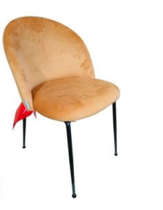 SEDIA VELLUTO OCRA STRUTTURA NERA 50X57X80,5CM su Shop in Casa