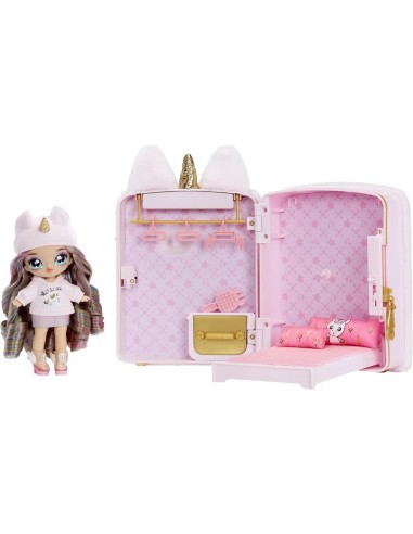 Na Na Na Surprise 3-in-1 Backpack Bedroom Unicorn Playset con Britney Sparkles | Zaino Unicorno e Set Camera
