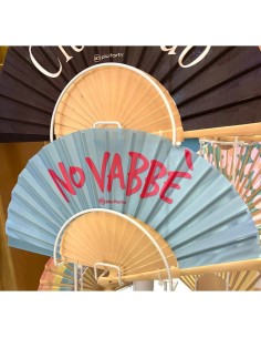 ACCESSORI: vendita online Ventaglio No Vabbè, pieghevole, in legno naturale e tessuto, sostenibile e ironico, idea regalo est...