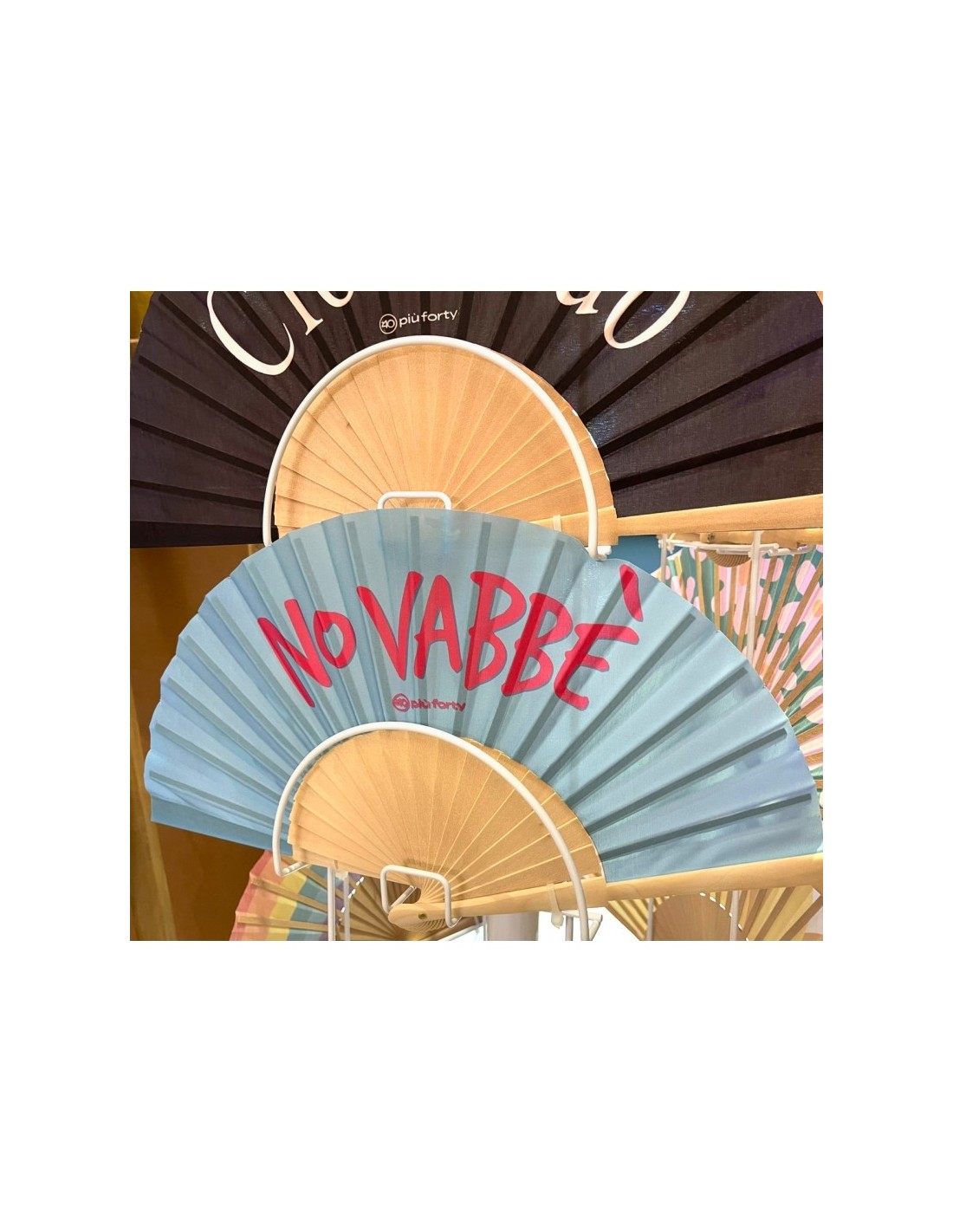 ACCESSORI: vendita online Ventaglio No Vabbè, pieghevole, in legno naturale e tessuto, sostenibile e ironico, idea regalo est...