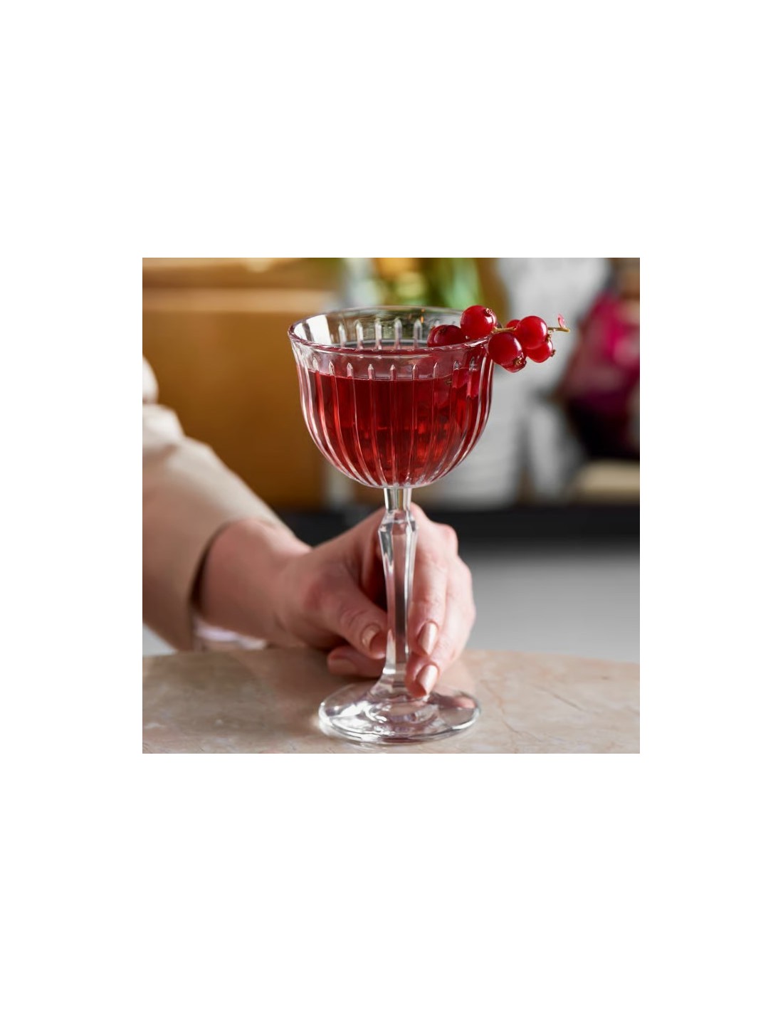 CALICI VINO E SPUMANTE: vendita online Set 4 calici vino 170 ml, vetro, stelo basso, scanalati, Joy Pasabahce, eleganti e res...