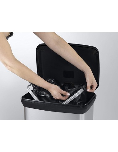 PATTUMIERE: vendita online CURVER DECO PATTUMIERA RETTANGOLARE A PEDALE 50 LT KETER in offerta
