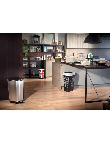 PATTUMIERE: vendita online Cestino Pedale KIS Chic Bin Steel 50 L Design metallizzato, guarnizione anti odori in offerta