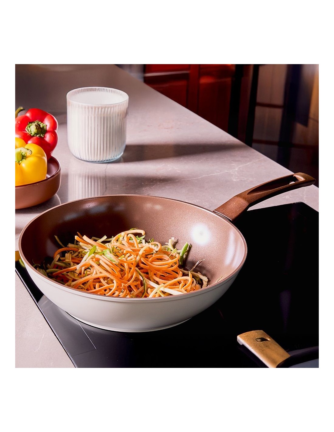 PENTOLE INDUZIONE: vendita online Wok 28 cm Tognana Sintonia in Alluminio Riciclato – Antiaderente Ecologico PFAS Free, per I...