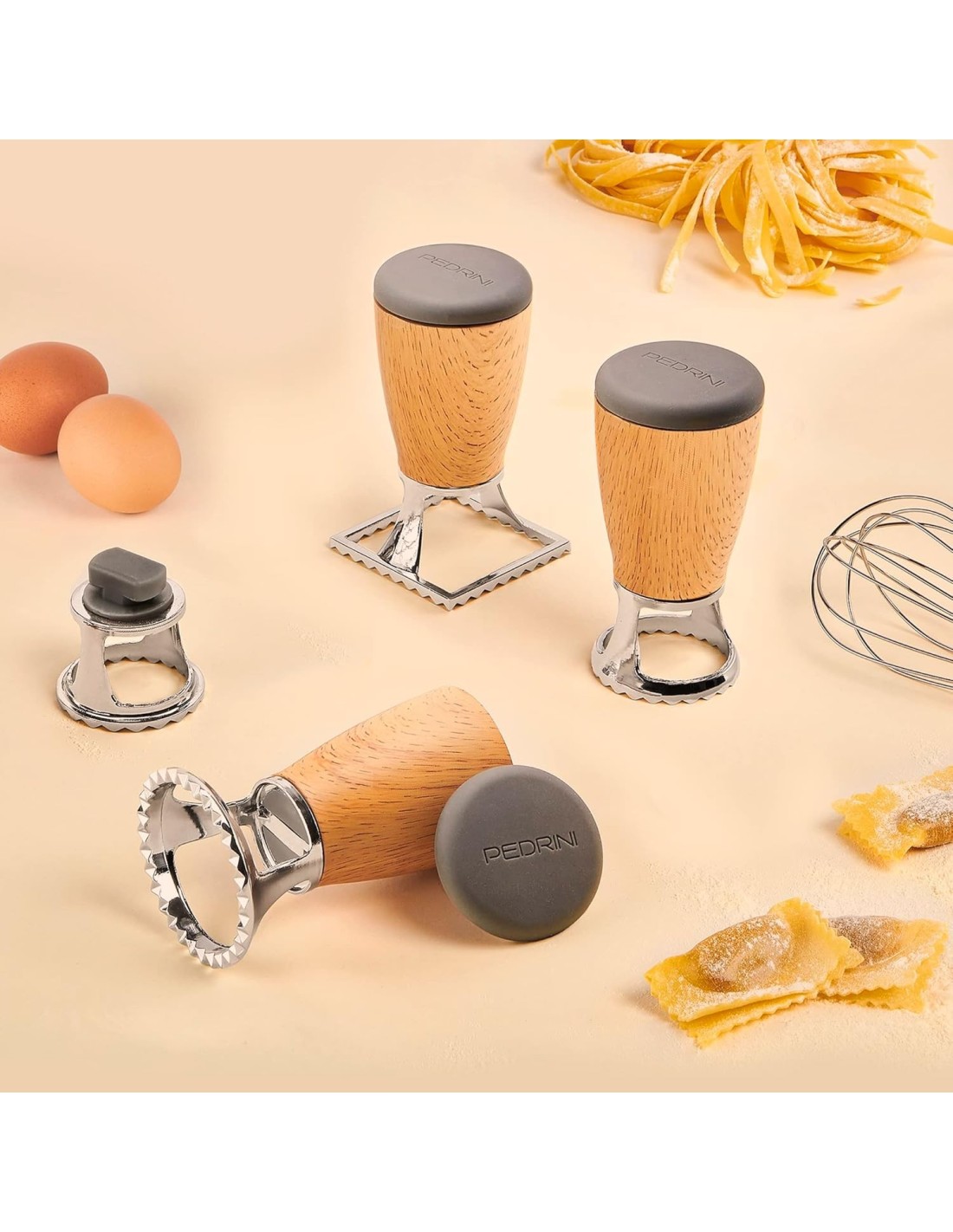 TAGLIAPASTA 04GD251 FORMA RAVIOLO 2 IN 1 su Shop in Casa
