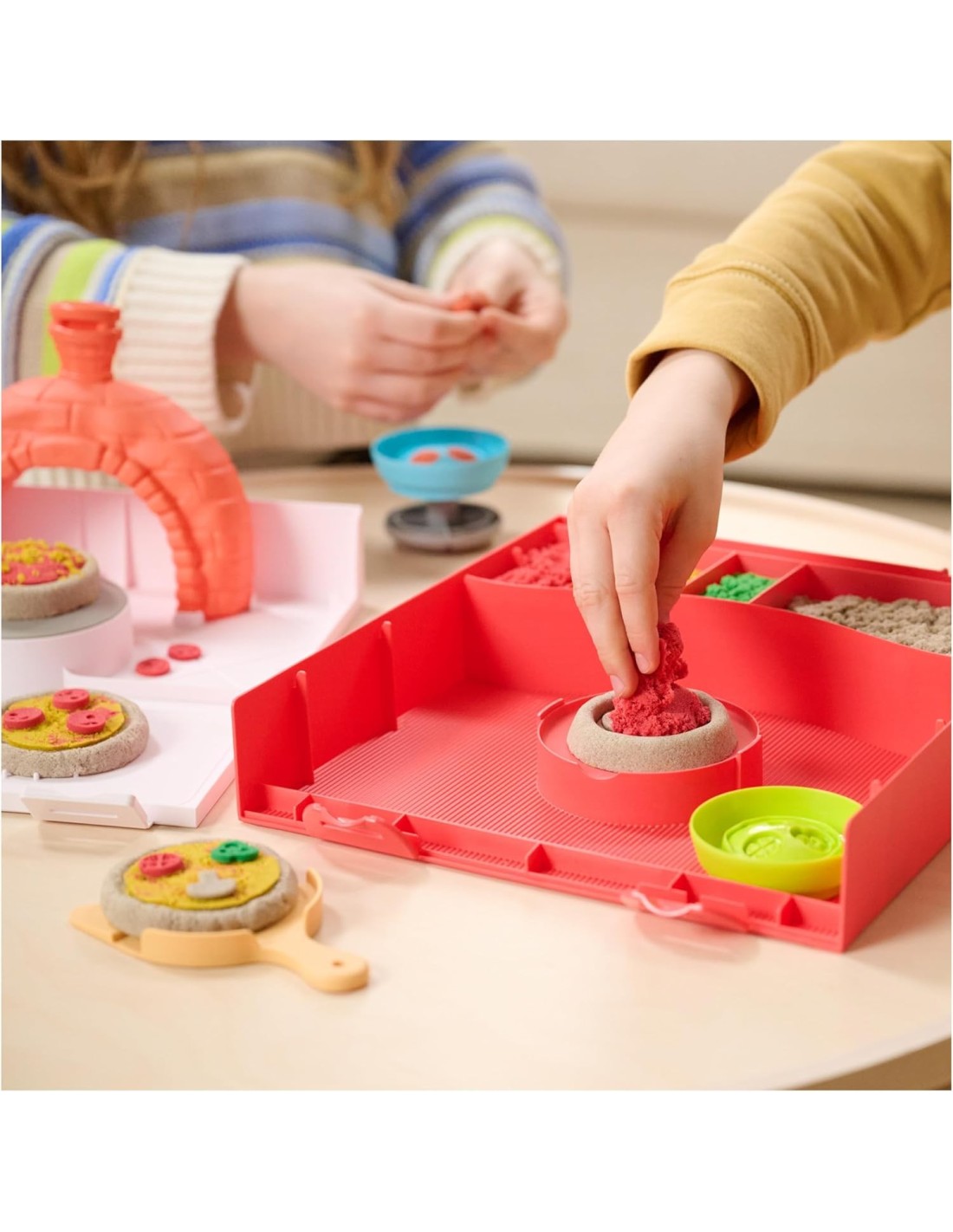 GIOCATTOLO PUBBLICIZZATO: vendita online Kinetic Sand Squish Pizza Set 452 g – Kit Divertente Spin Master in offerta