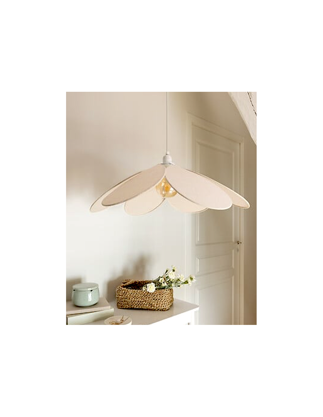 ILLUMINAZIONE: vendita online Sospensione Naya, a petali, beige lino, diametro 72 cm, altezza 118 cm in offerta