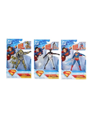 Figura Superman Epic Strike 15 cm con accessori | shopincasa.it
