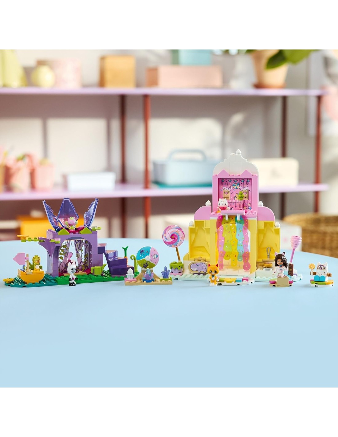 GIOCATTOLO PUBBLICIZZATO: vendita online LEGO 11205 Gabby's Dollhouse Dolce Montagna e Giardino di Gattina Fatina in offerta