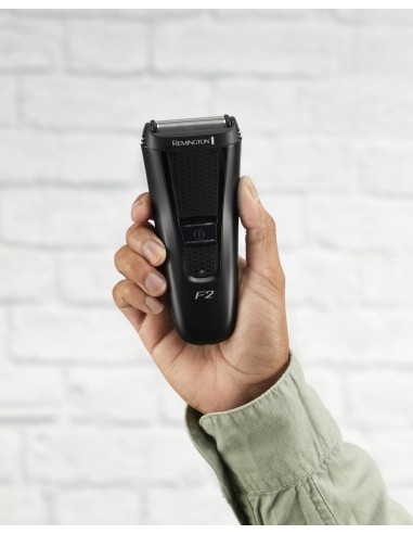Remington F2002 Rasoio Elettrico a Lamina Style Series F2 | shopincasa.it