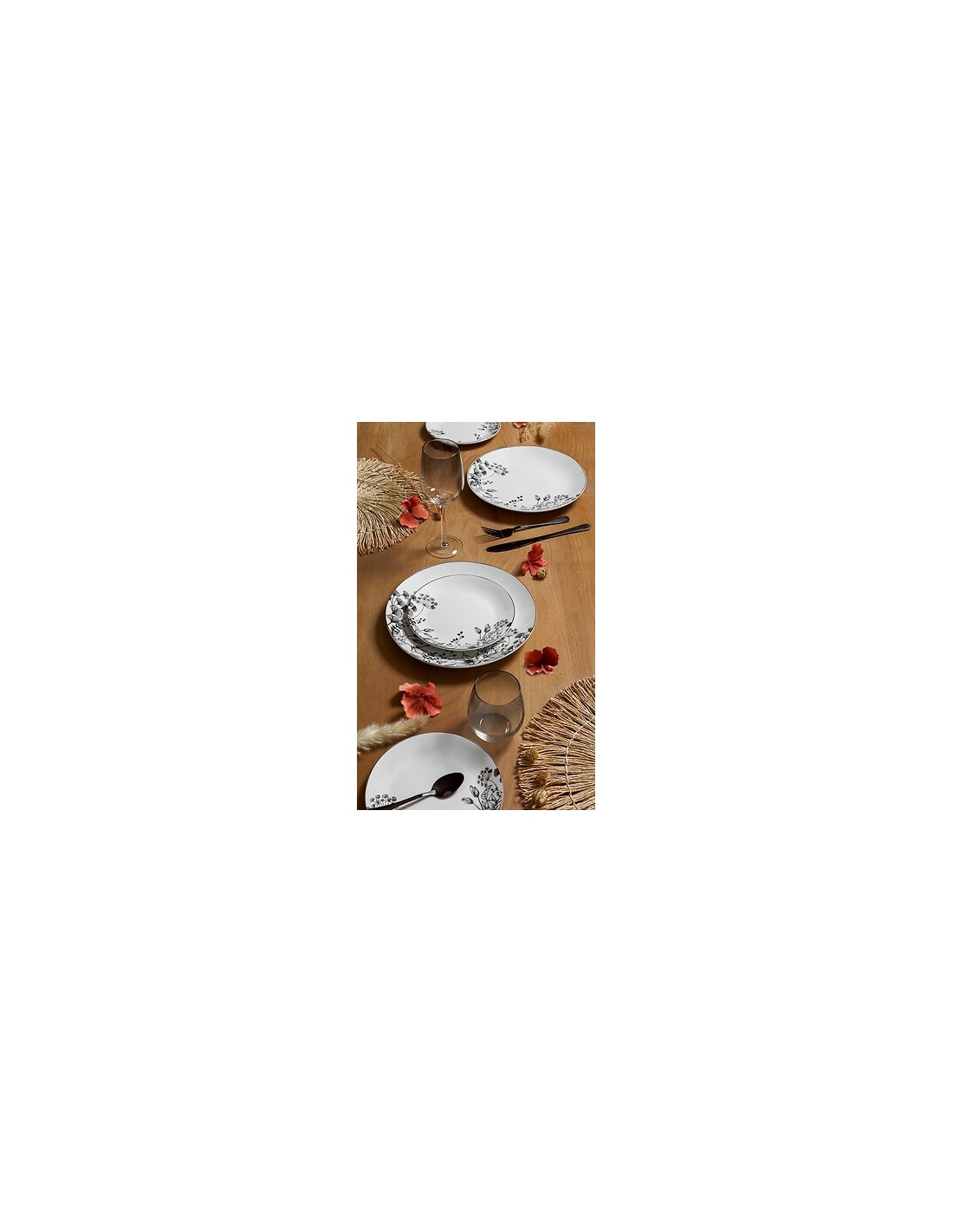Servizio posate 16 pezzi Shadow acciaio inox nero | shopincasa.it