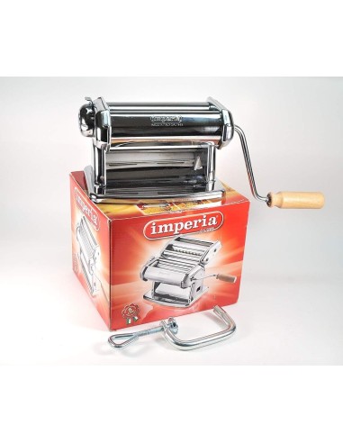 MACCHINE PASTA E UTENSILI: vendita online Imperia SP150, macchina per pasta, acciaio cromato, con accessori in offerta