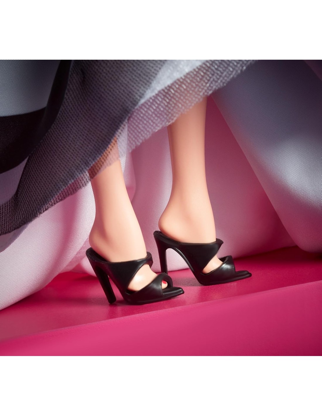 BARBIE HRM58 BAMBOLA SAPPHIRE 65 ANNIVERSARIO su Shop in Casa
