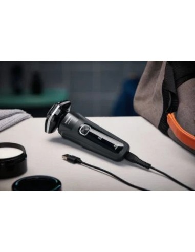 Philips Serie 5000 Rasoio Elettrico Wet & Dry con SkinIQ | Shopincasa.it