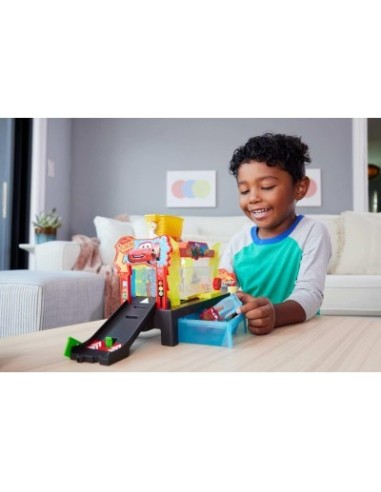Disney Pixar Cars Autolavaggio Corsa Cambia Colore | Shopincasa.it
