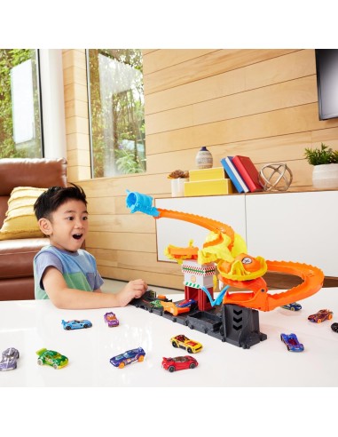 HOT WHEELS HTN81 PISTA COBRA PIZZA SHOP su Shop in Casa