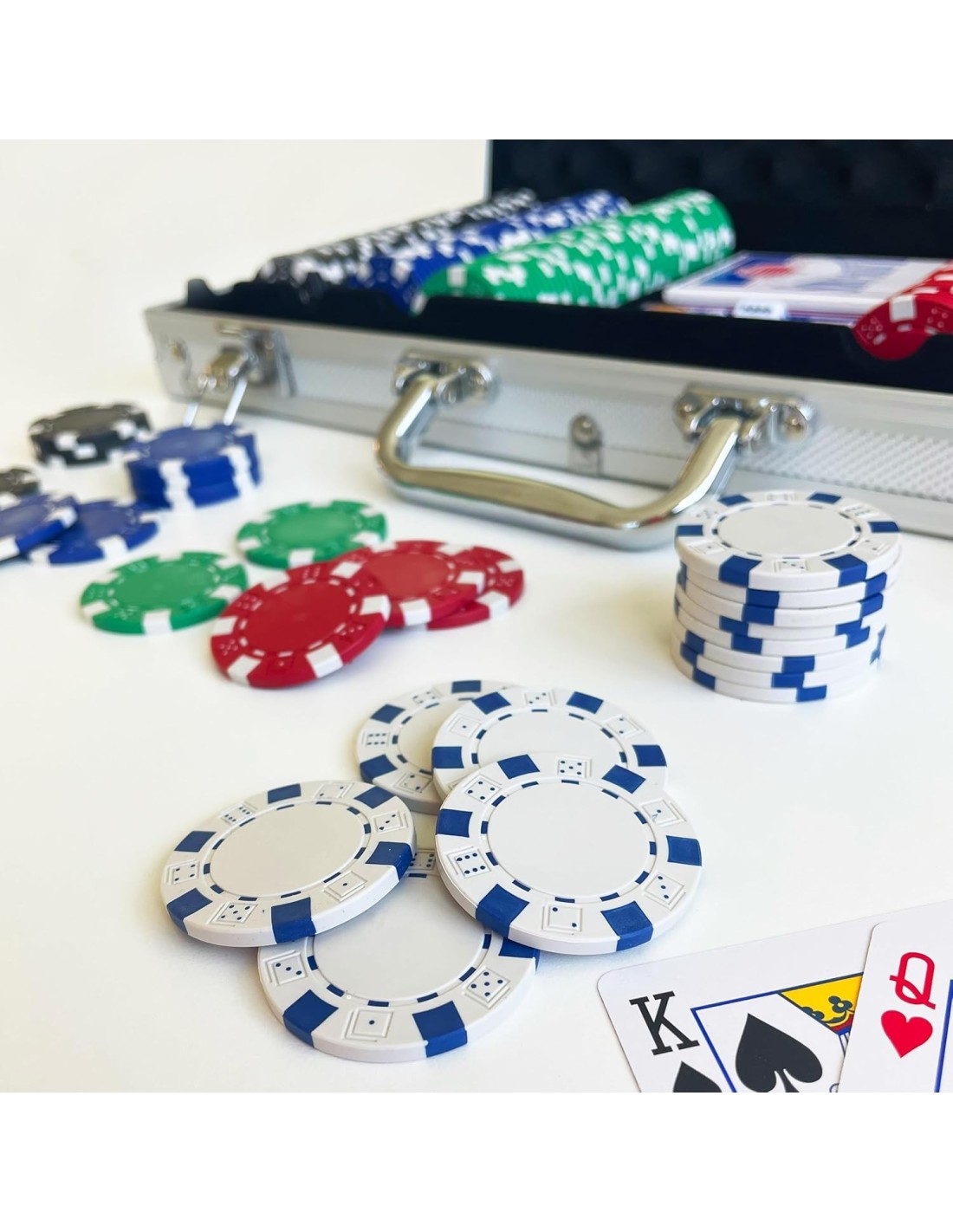 Cassetta da Poker set 300 chips carte dadi | shopincasa.it