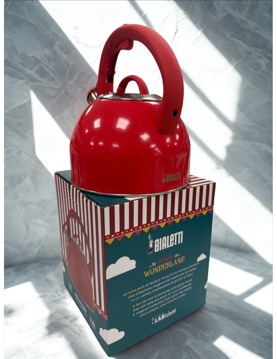 Bollitore rosso Bialetti Winter Wonderland Natale 2025 | shopincasa.it