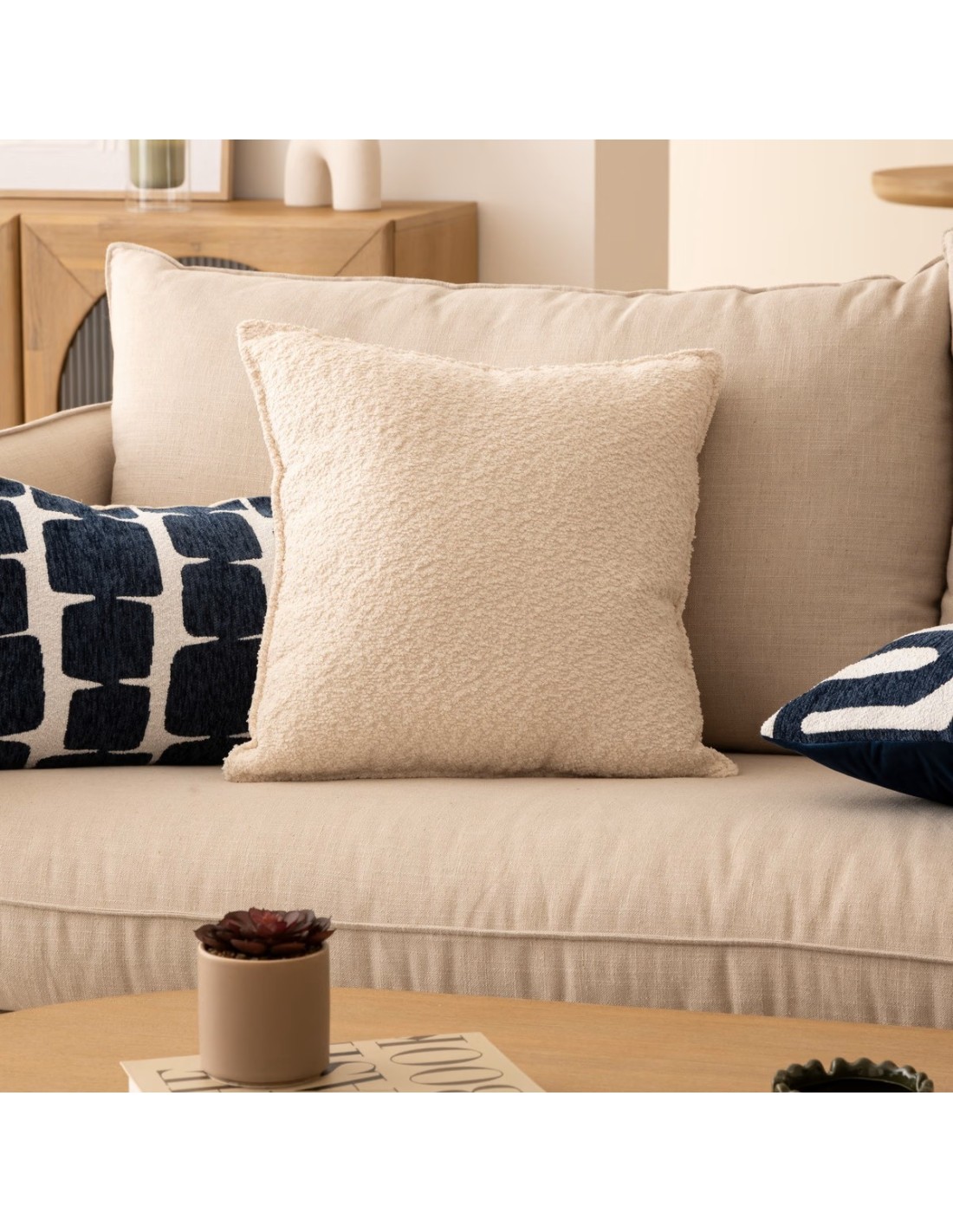 Cuscino bouclé Saona Bianco Avorio 45x45 cm Atmosphera | shopincasa.it