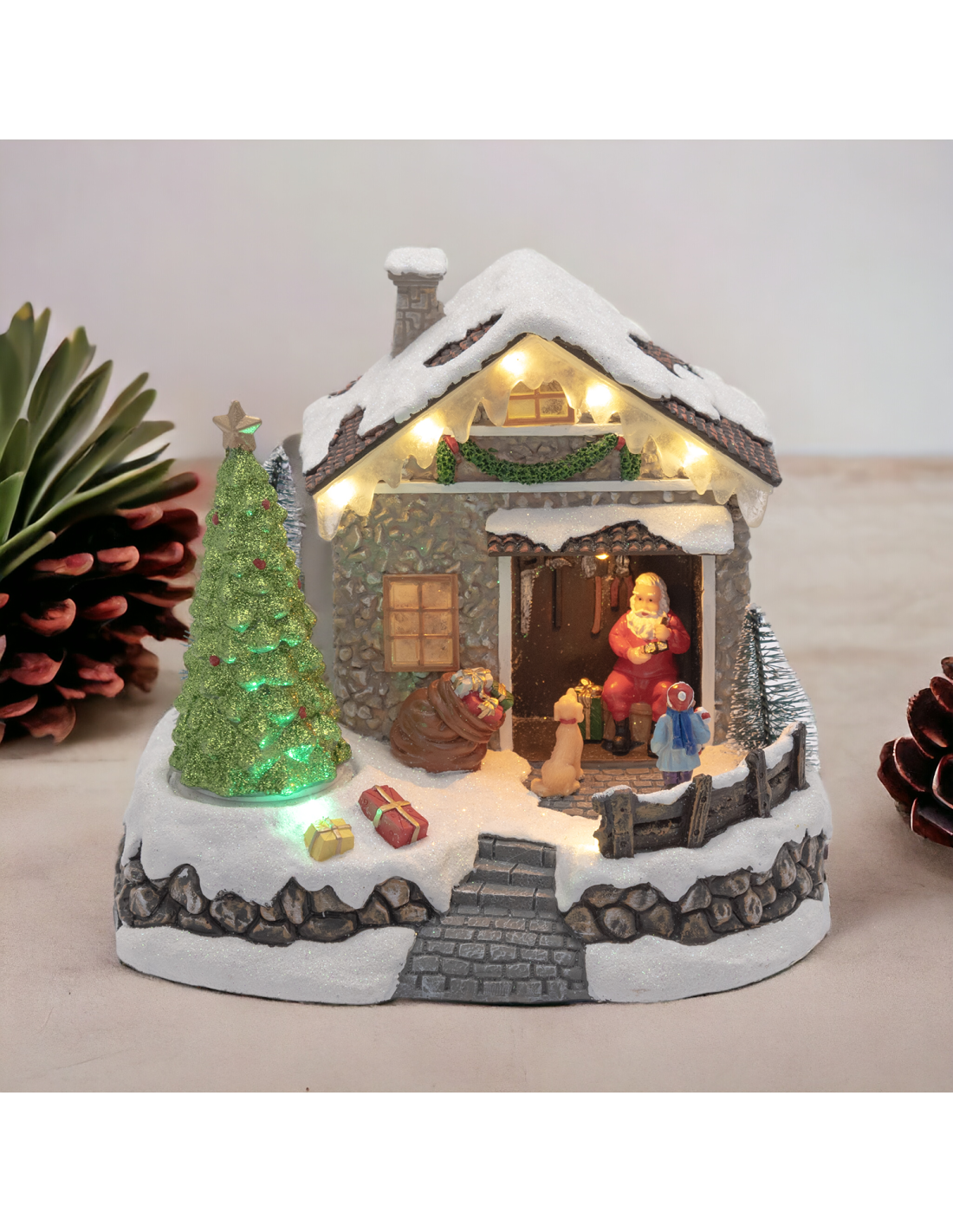 GIOSTRINE E VILLAGGI: vendita online Villaggio di Natale Casa di Babbo Natale 20x17cm, Albero Rotante, LED Colorati, Batteria...