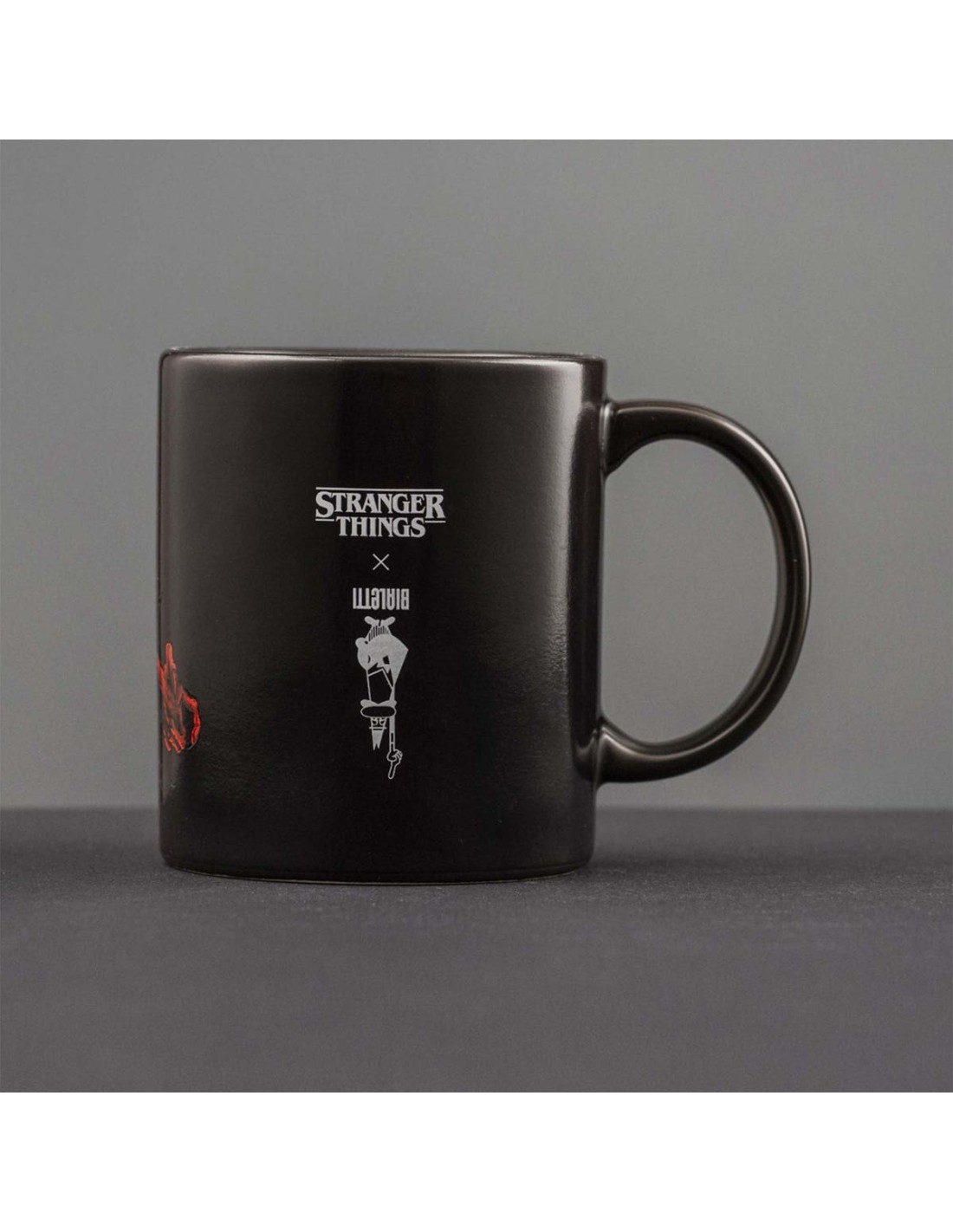 TAZZE CAFFE' E LATTE: vendita online Bialetti Stranger Things Mug Termo-Sensibile in Ceramica – Capsule Collection Ufficiale ...