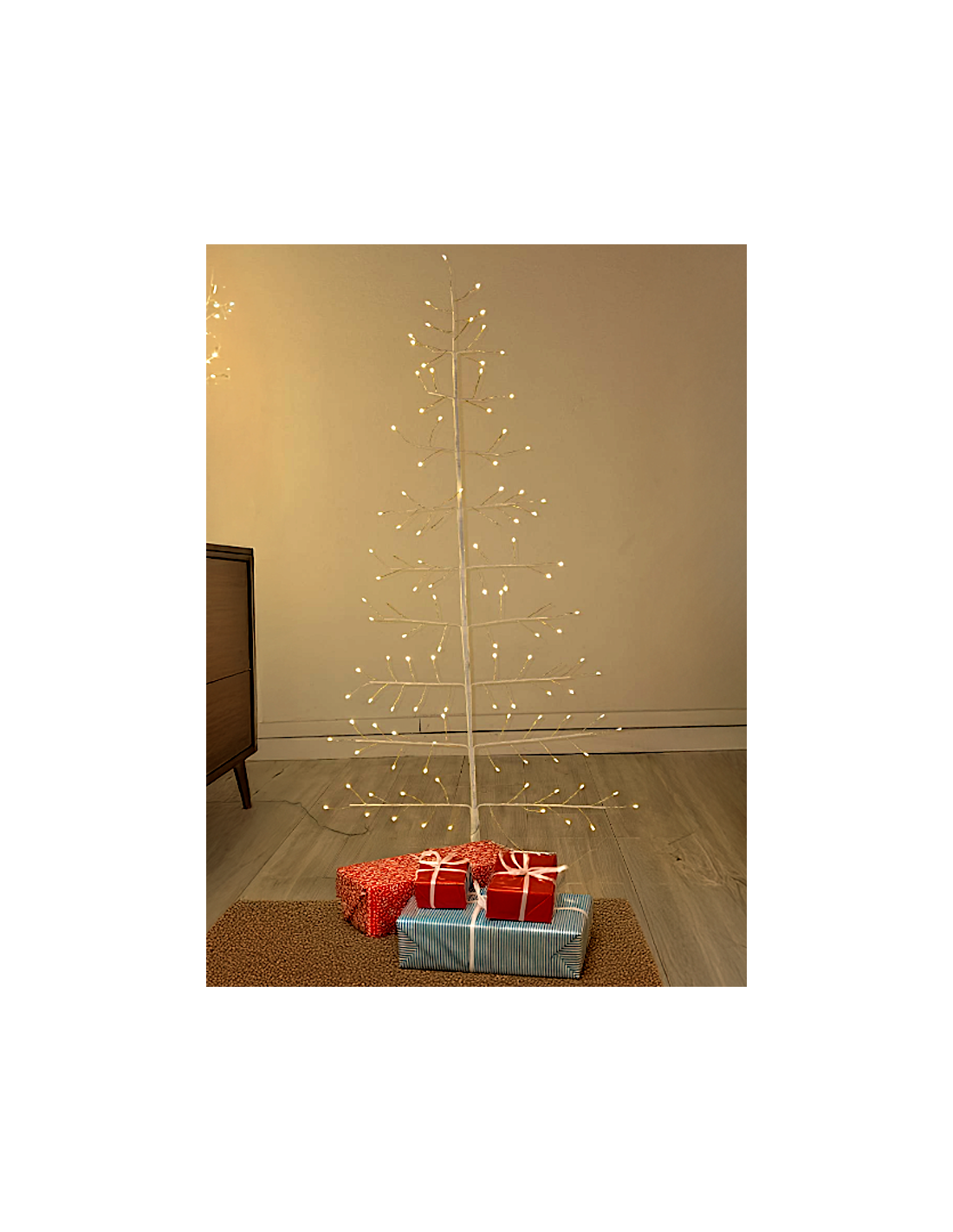 LUCI DI NATALE: vendita online Albero Conico 2D Tiglio Bianco H150cm con 186 MicroLED FlashLED, Rami Modellabili in offerta