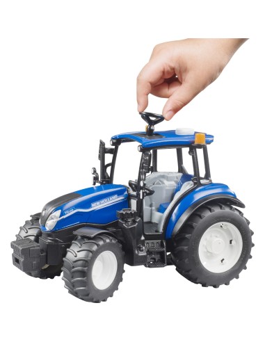 GIOCHI BOY: vendita online TRATTORE NEW HOLLAND T5, GIOCATTOLO BAMBINI, 30X15X18 CM in offerta