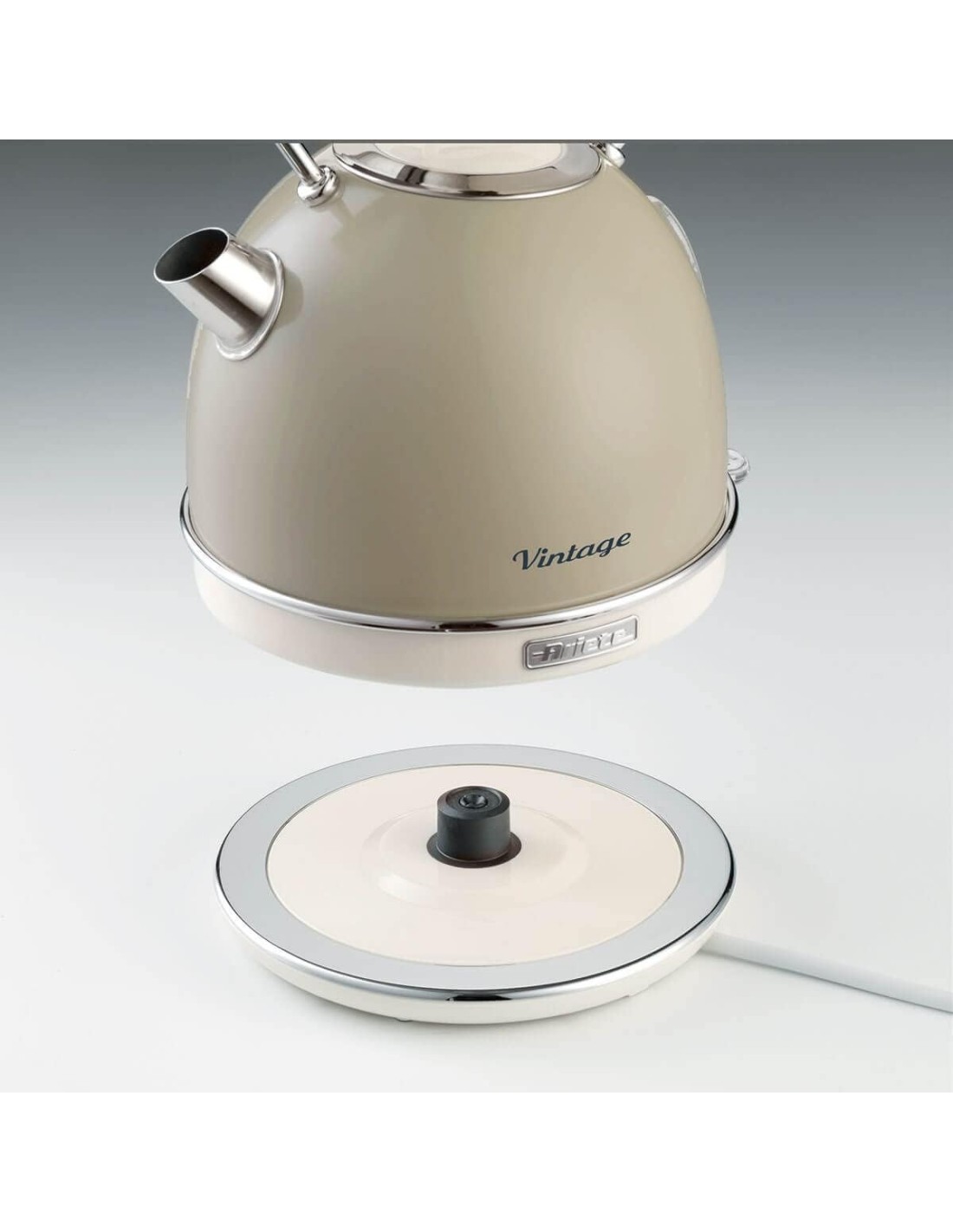 BOLLITORE ELETTRICO 2000W 1,7LT VINTAGE 2877 ARIETE su Shop in Casa