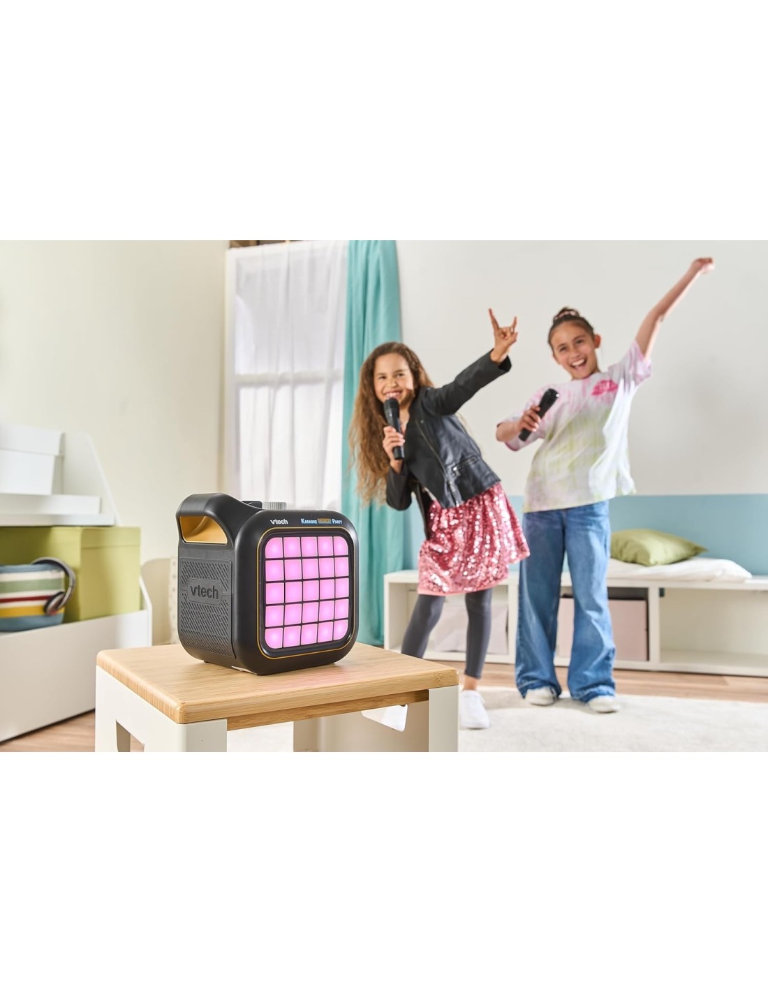 MUSICALI: vendita online KARAOKE LIGHT PARTY, ALTOPARLANTE, BLUETOOTH, 2 MICROFONI, LUCI LED, EFFETTI VOCALI in offerta