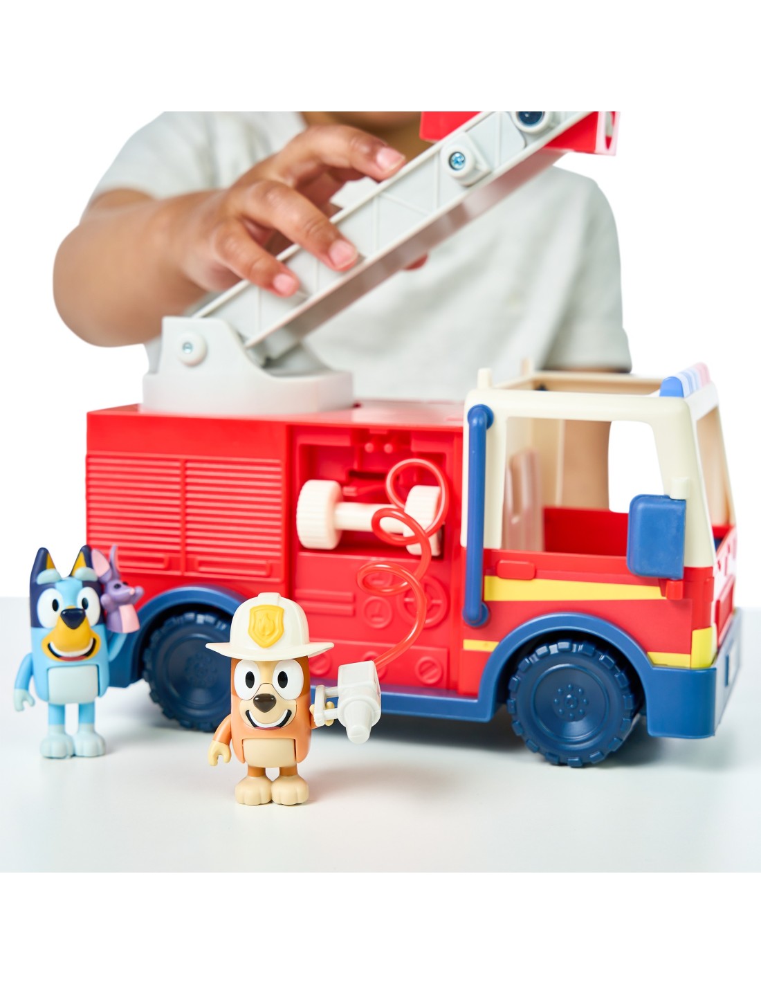 GIOCATTOLO PUBBLICIZZATO: vendita online BLUEY CAMION DEI POMPIERI, GIOCO PER BAMBINI CON ACCESSORI E FIGURE in offerta