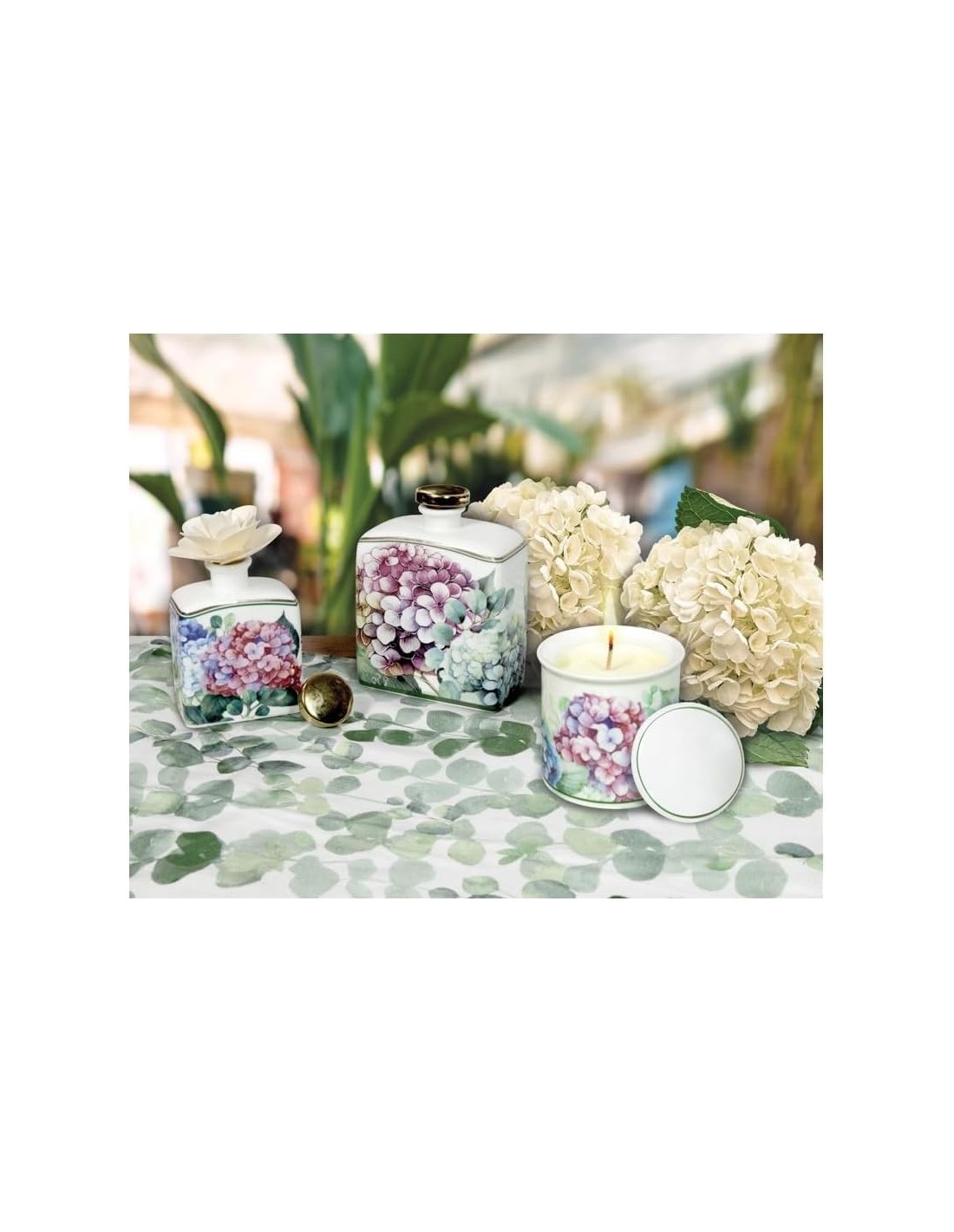 Brandani Candela Flora New Bone China e Cera di Soia 8,5x9 cm | shopincasa.it