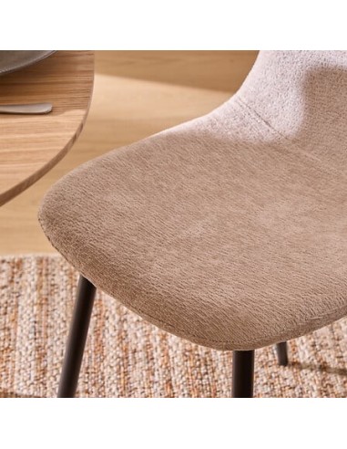 SEDIE: vendita online Sedia Tyka chenille beige, gambe in metallo nero, L.51 x P.45 x H.87 cm, design moderno in offerta