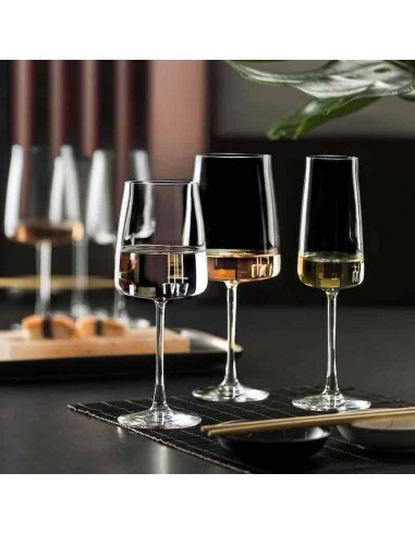 CALICI VINO E SPUMANTE: vendita online ESSENTIAL CONFEZIONE 6 CALICI 54CL RCR in offerta